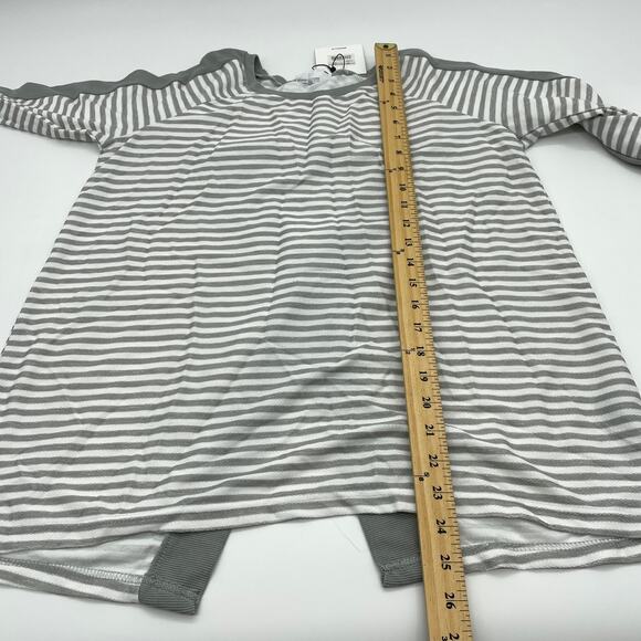 New JACK BB DAKOTA Women's Sweater Top Sz S Ghost Grey Fly Away Hem Split Back - Picture 7 of 8